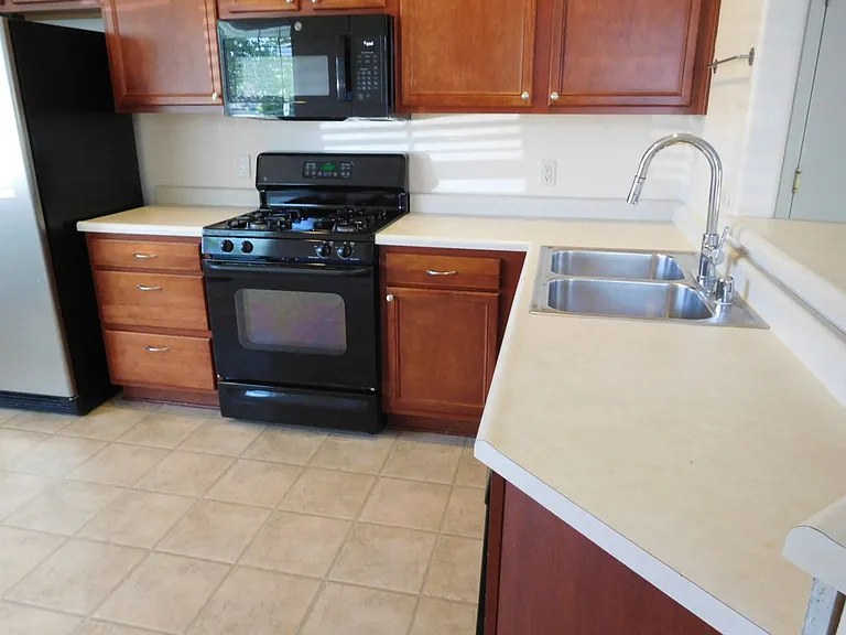 2055 Baxter Village Dr — Photo 3