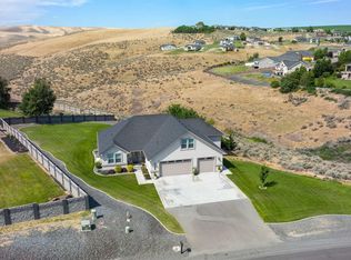 87021 E Summit View Dr, Kennewick, WA