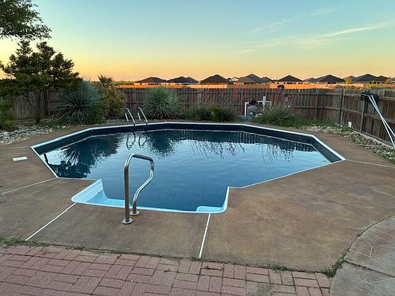 3rd image of 3113 Grandview Dr