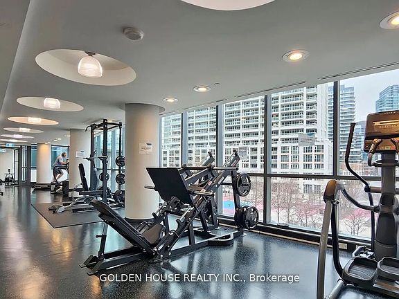 4th image of 215 Fort York Blvd #2309