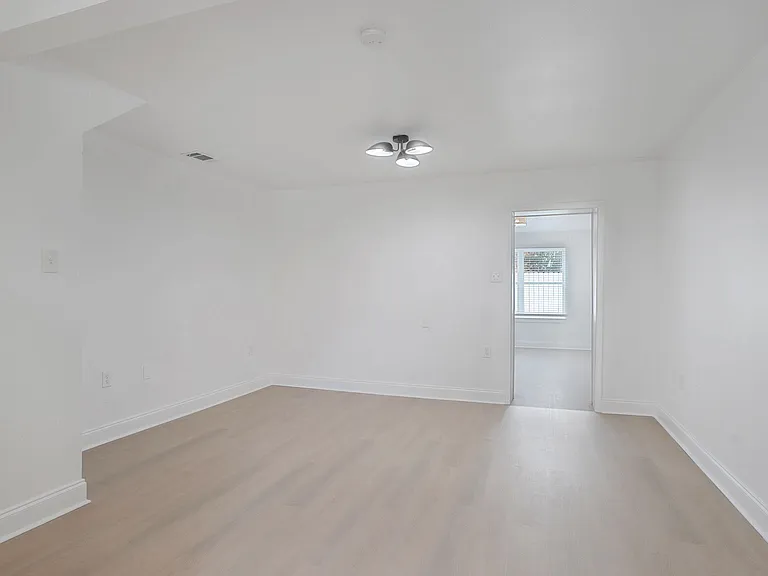 3324 S Saratoga St #101 — Photo 21