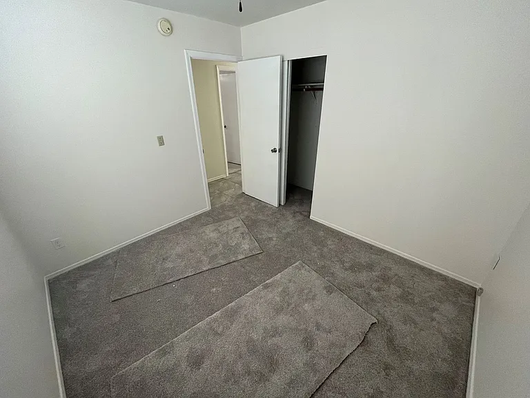 1621 Ash Ave — Photo 16