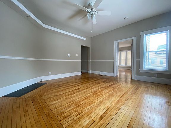 5th image of 170 Westford St #1