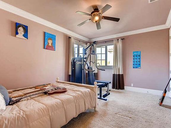 4th image of 5269 Meadows Del Mar