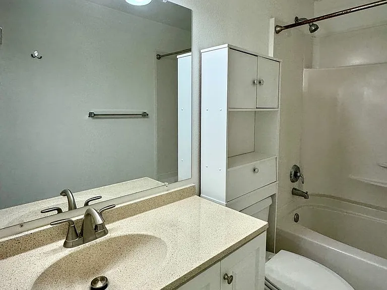 771 High School Rd NW — Photo 14