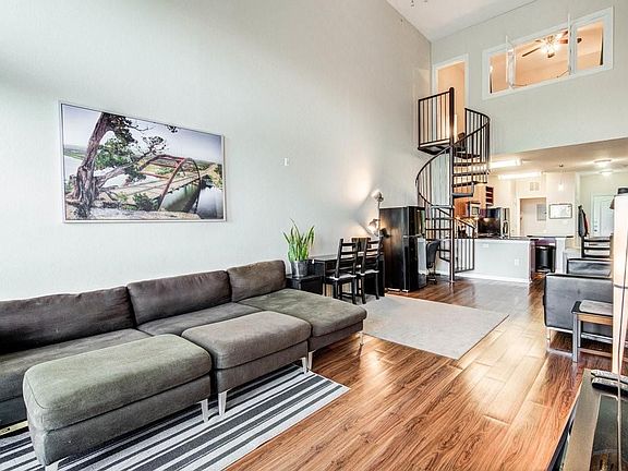 5th image of 2505 San Gabriel St APT 610