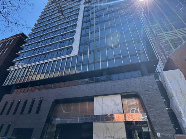 771 Yonge St, Toronto, ON