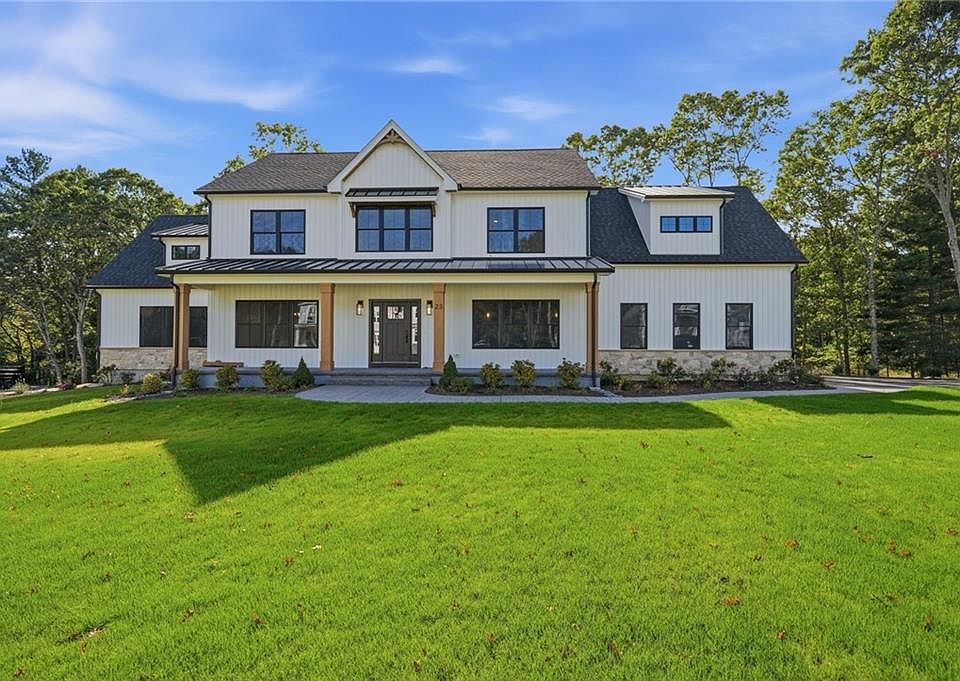 1st image of 23 Paula Ln