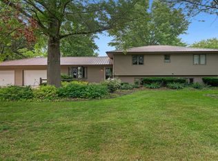 6754 E State Route 64, Chana, IL 61015
