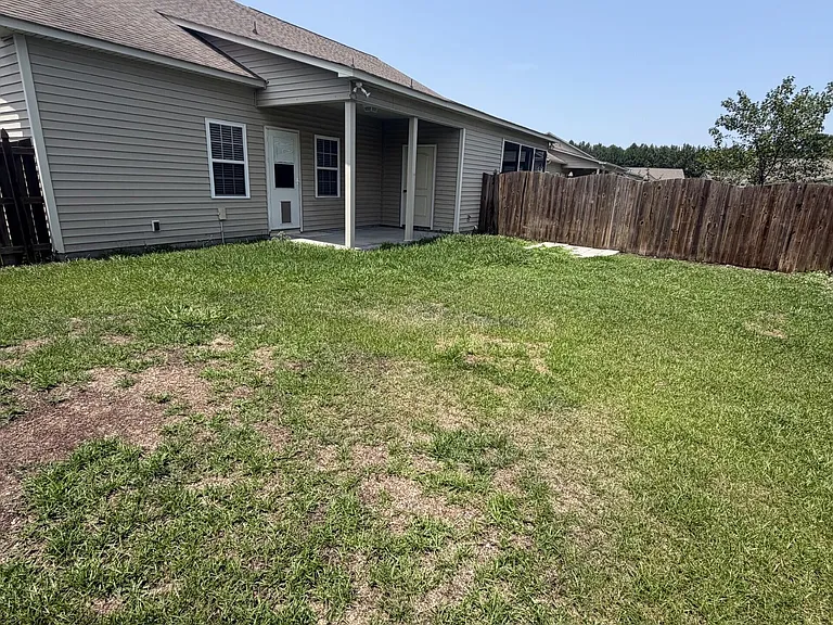 3504 Ellsworth Dr #B — Photo 15