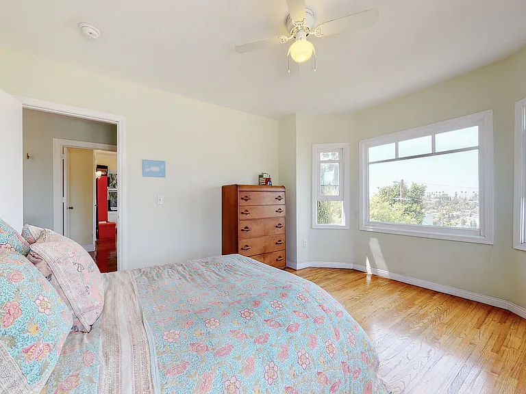 3627 Crestmont Ave — Photo 22