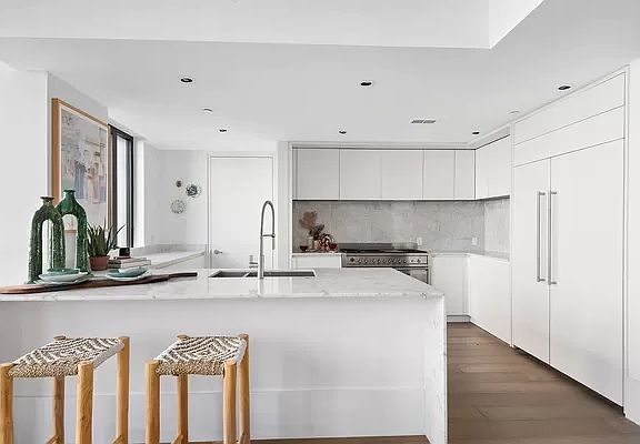 3rd image of 429 Kent Ave #L51