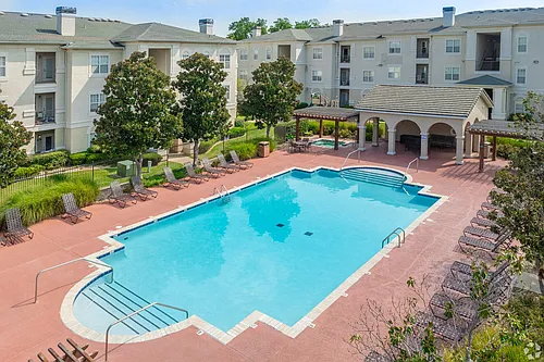 Estancia Apartments Photo 1