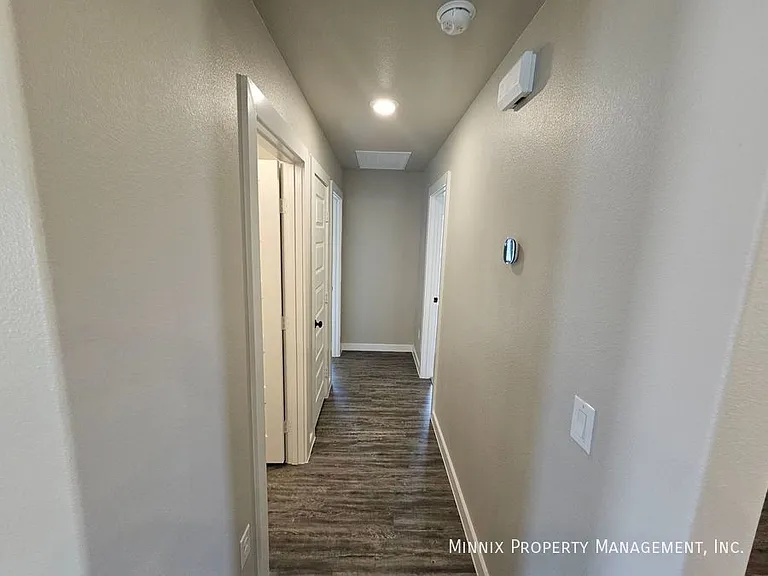 2622 Tiffin Ave — Photo 22