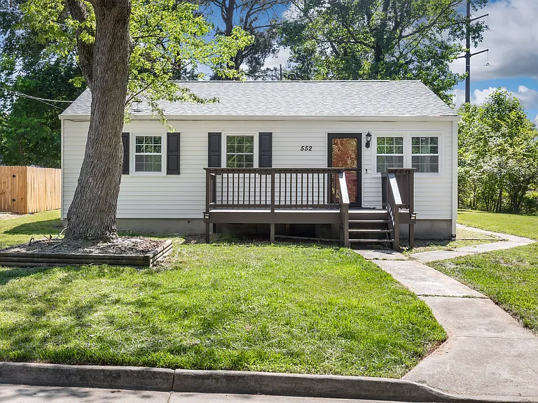 522 S 22nd Ave — Photo 1