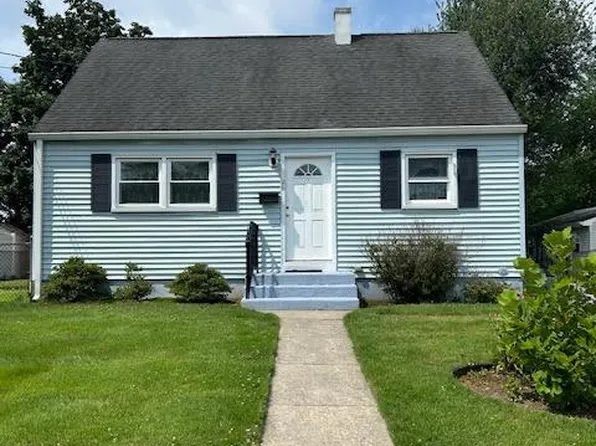 26 Falmouth Rd, Hamilton, NJ 08620