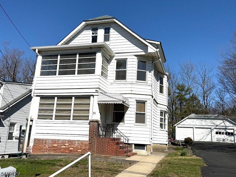 1st image of 31 Linda Vista Ave Floor 2
