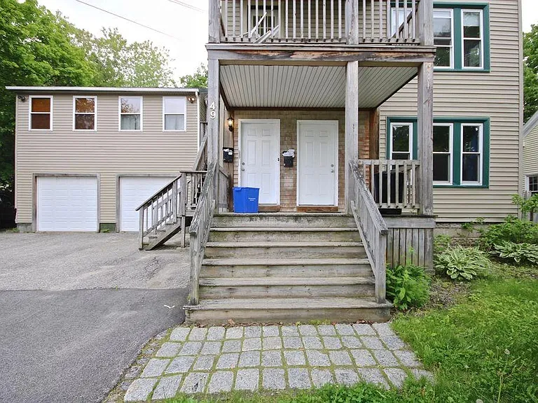 49 Westminster Ave #1 — Photo 3