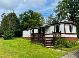 10 Miller Rd, Mooers Forks, NY 12959