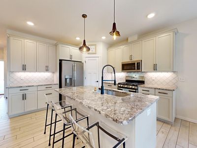 843 Golf View Ave, Zumbrota, MN, 55992