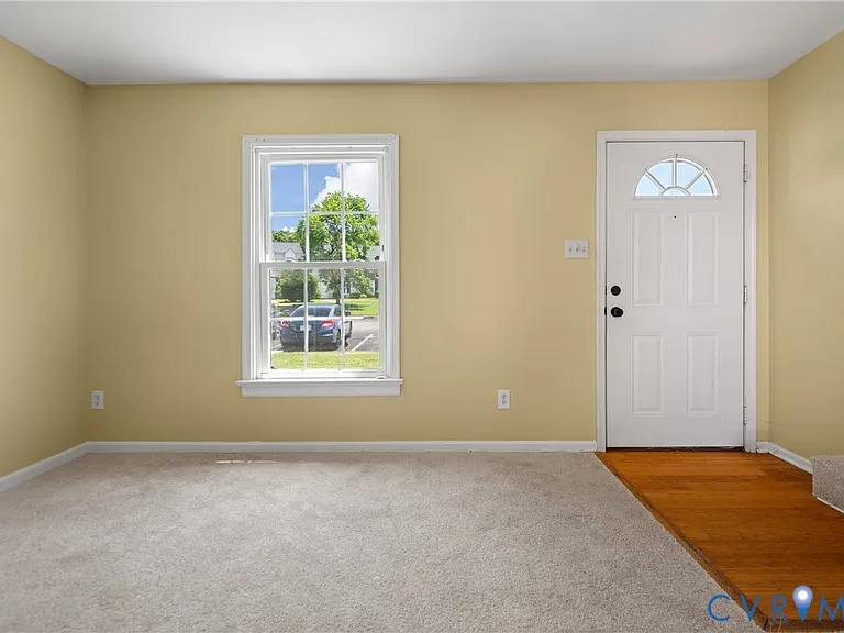 4704 Leadenhall Dr — Photo 10