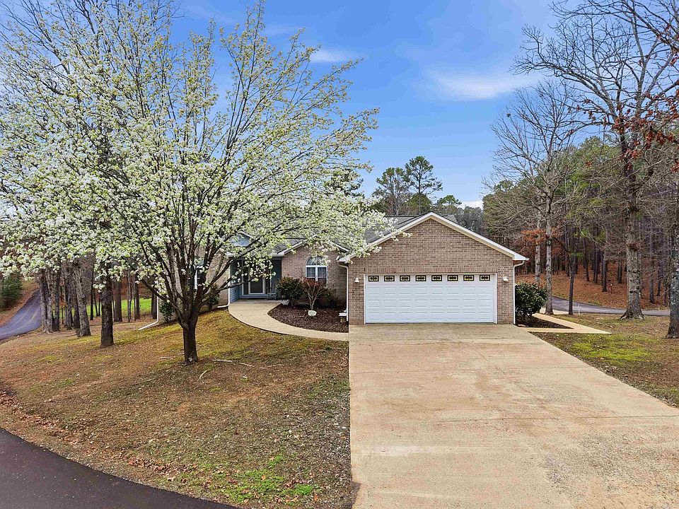 1st image of 60 Red Fox Rd