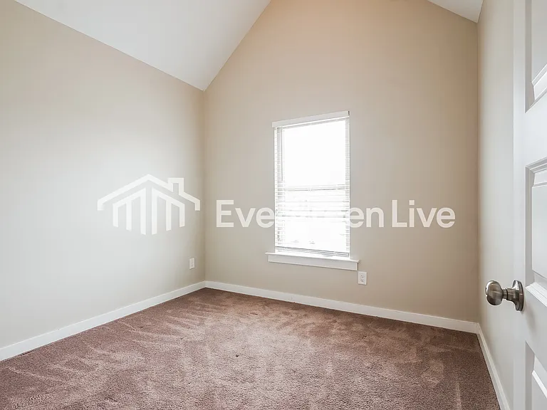 11103 Summerchase Loop — Photo 13