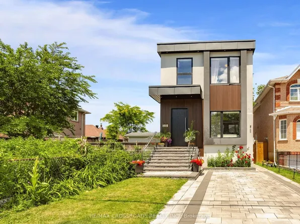 10 Hamstead Ave, Toronto, ON M4C 2S4