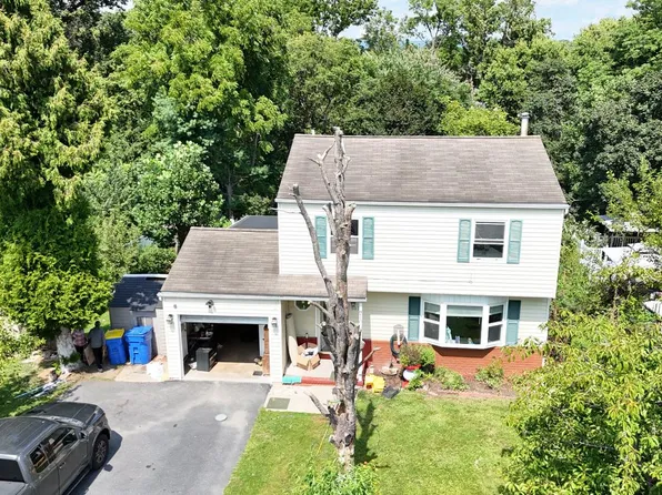 5030 Arney Rd, Harrisburg, PA 17111