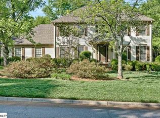 1402 Plantation Dr, Simpsonville, SC 29681
