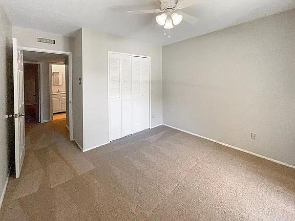 2nd image of 2902 Emberwood Dr
