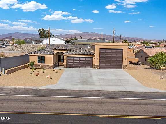 2nd image of 3488 Oro Grande Blvd