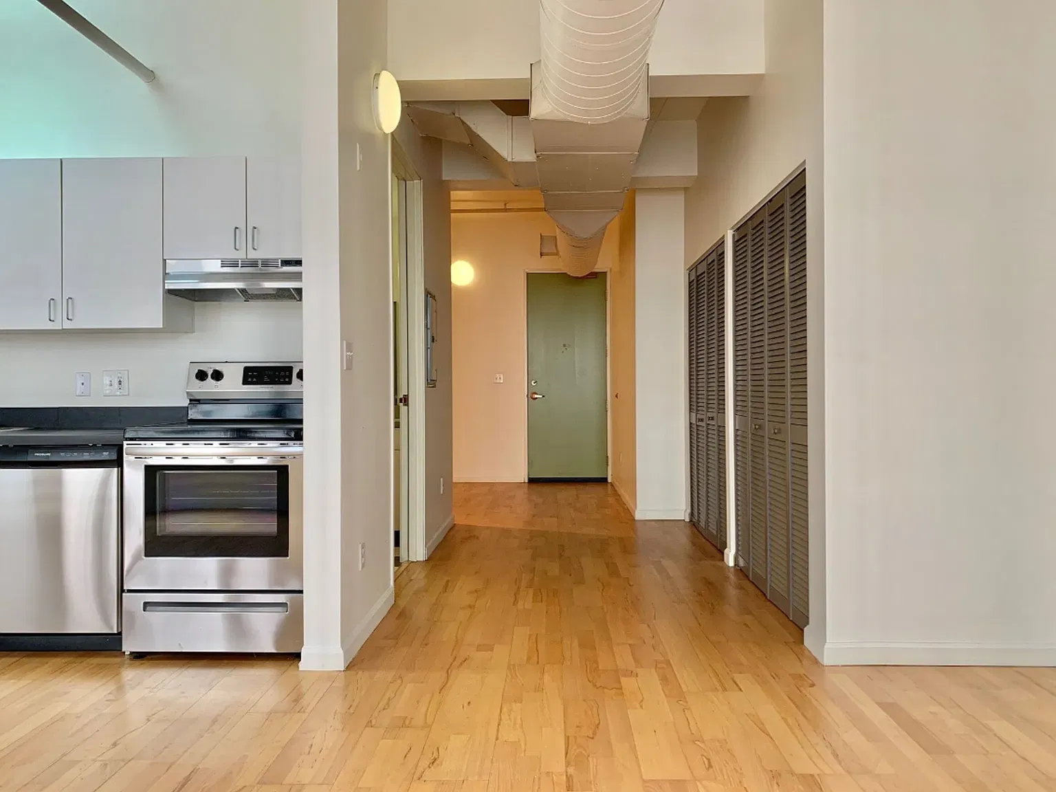 Viridian Lofts — Photo 2