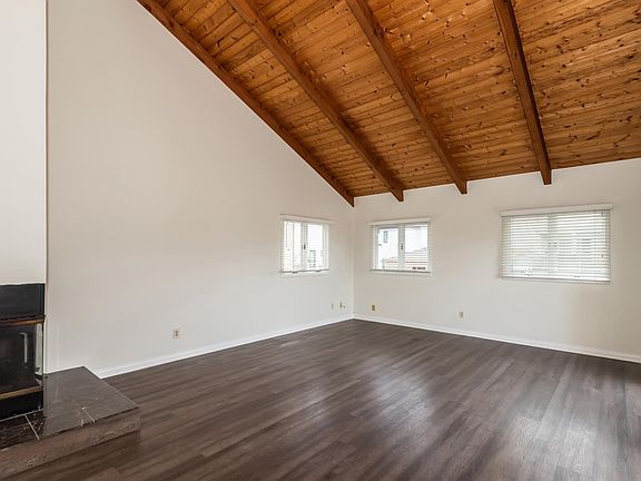 Top Floor Great Room