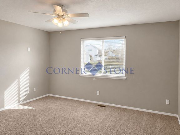 5th image of 66 S Belhaven Way