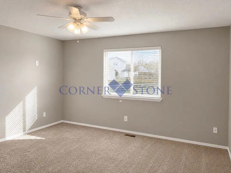 66 S Belhaven Way — Photo 5