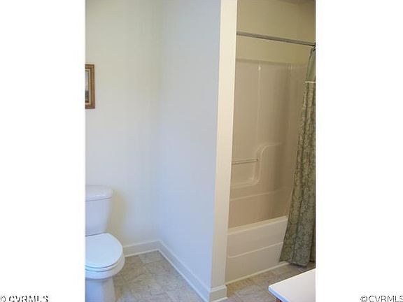 4th image of 3108 Taylor Ave #0
