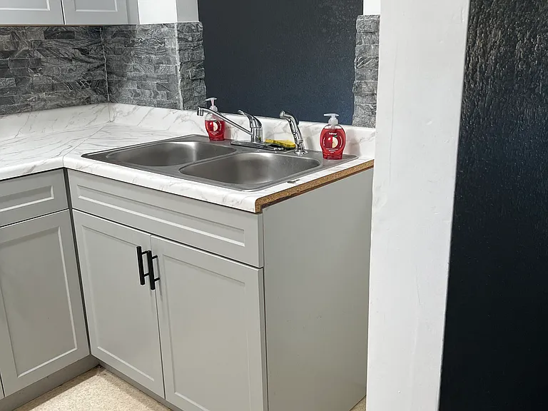 301 Golf Villas Ct NW — Photo 4