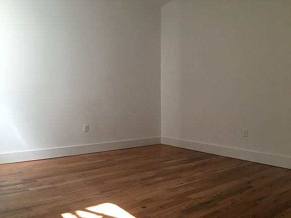 4th image of 11 Gardner Ave #3E