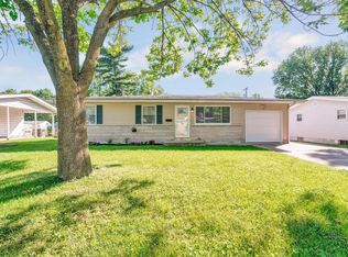 719 Riderwood Dr, Hazelwood, MO 63042