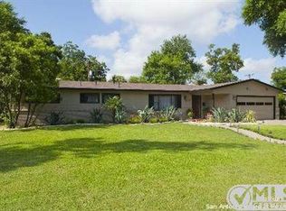 410 Robinhood Pl, San Antonio, TX 78209