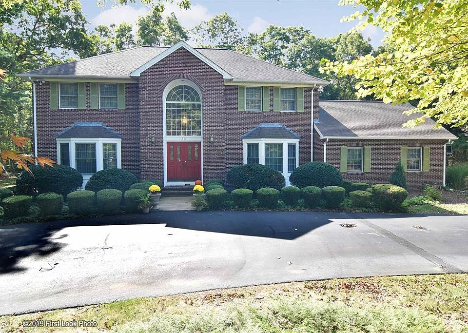1st image of 30 Deer Run Dr