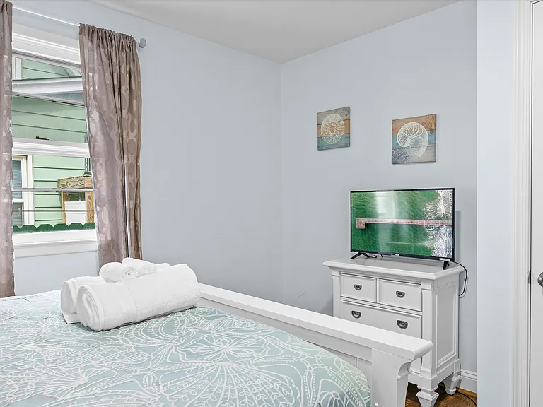 207 N Harvard Ave — Photo 14