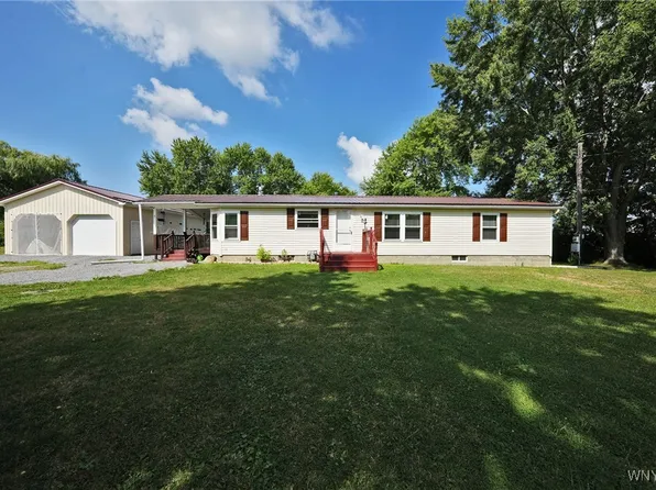 9395 Fredonia Stockton Rd, Fredonia, NY 14063