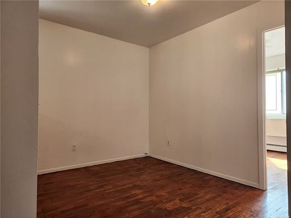 4th image of 101-64 123rd St Floor 1