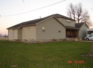 603 Industrial Dr, Toledo, IL 62468