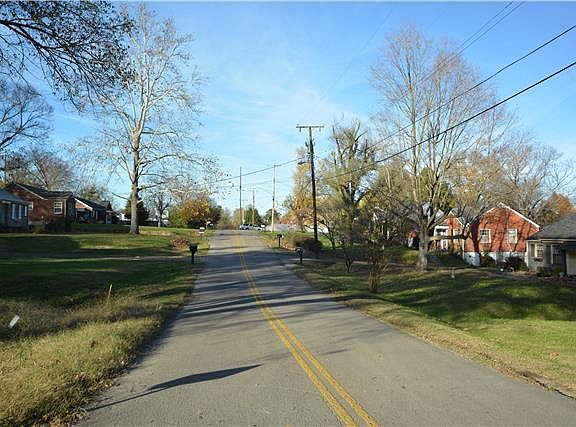 5th image of 1514 Corder Dr