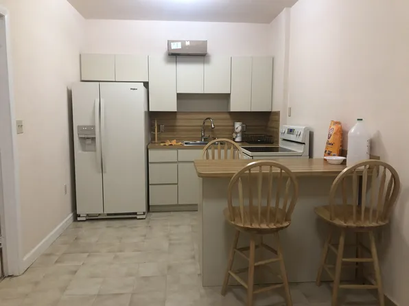 2810 SW 120th Rd #2, Miami, FL 33175