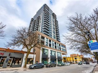 2007 James St #1305, Burlington, ON L7R 0G7