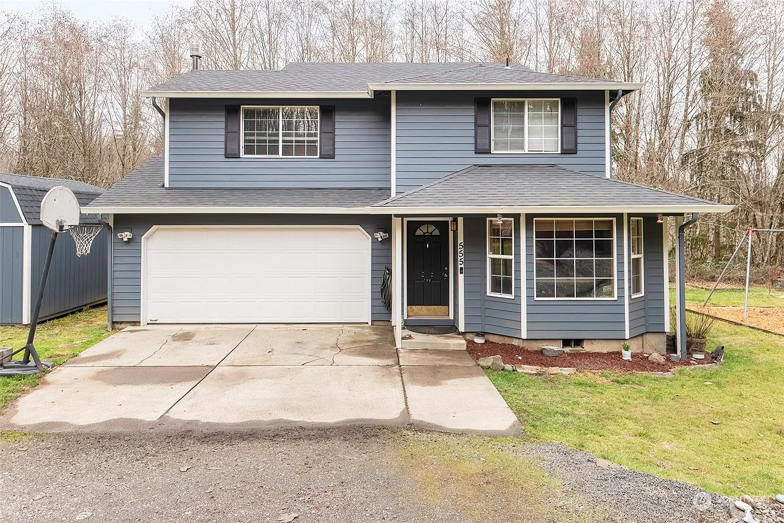 555 McAdams Road E photo 1